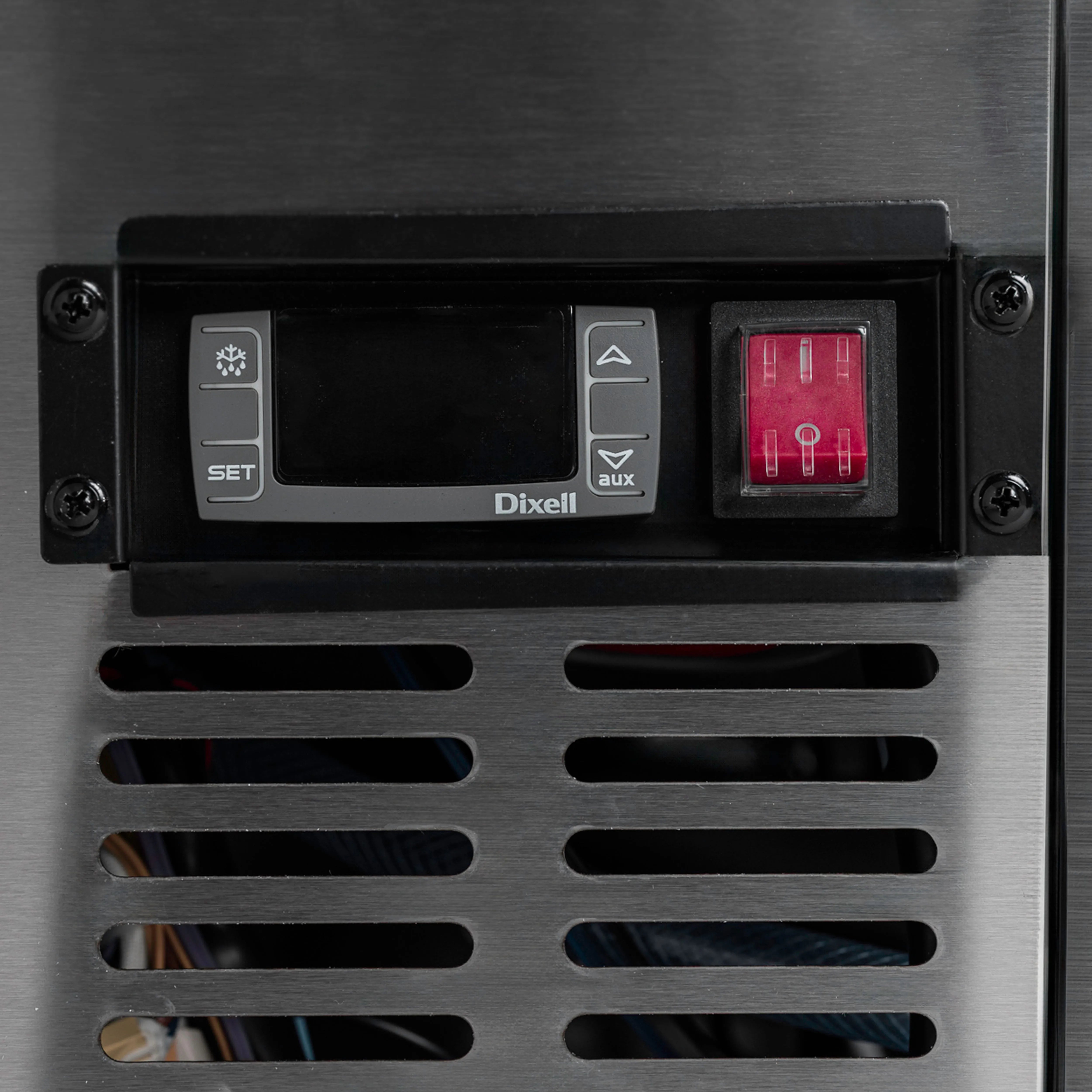 PeakCold Curved Glass Deli Case