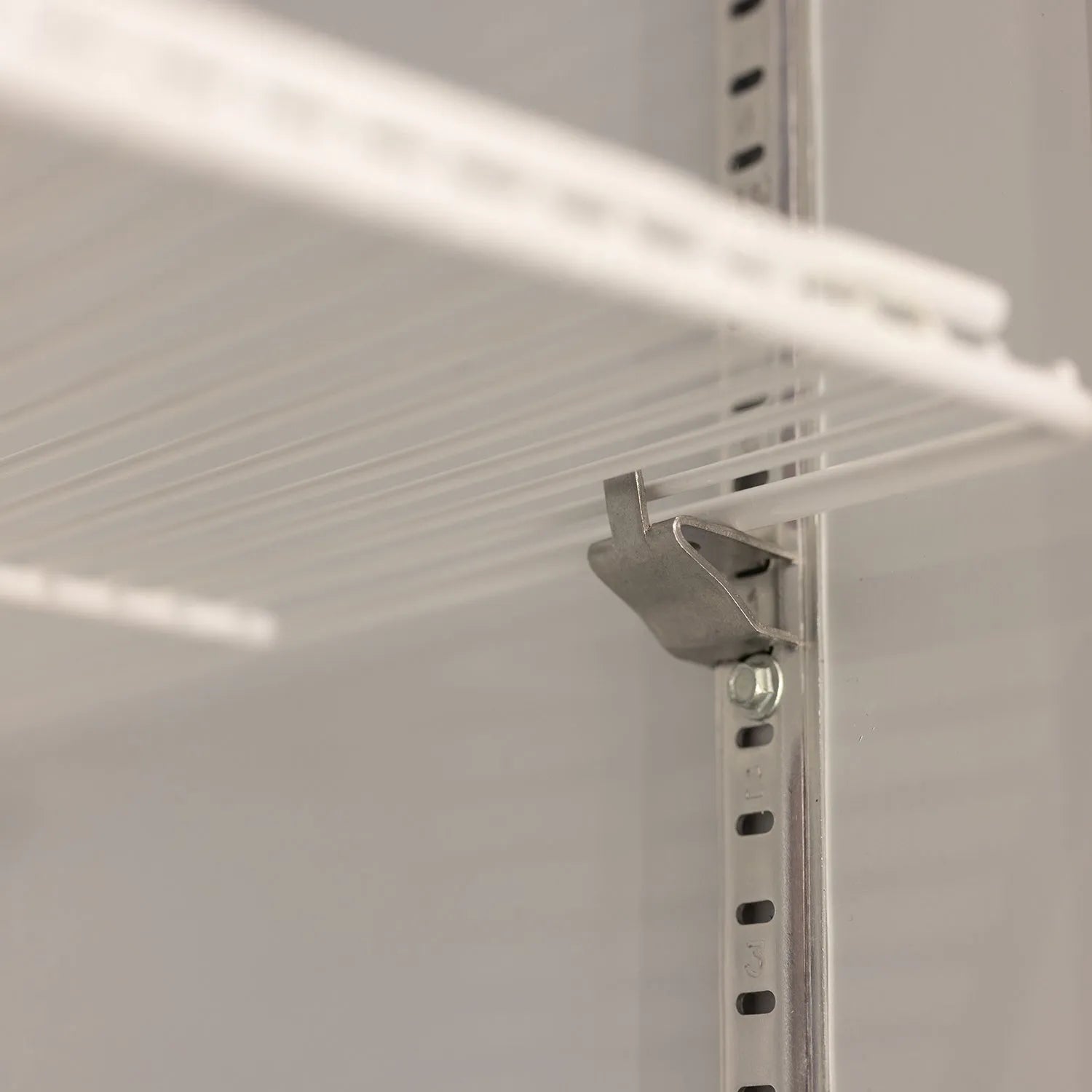 peakcold-plus-display-cooler-8-cu-ft-5