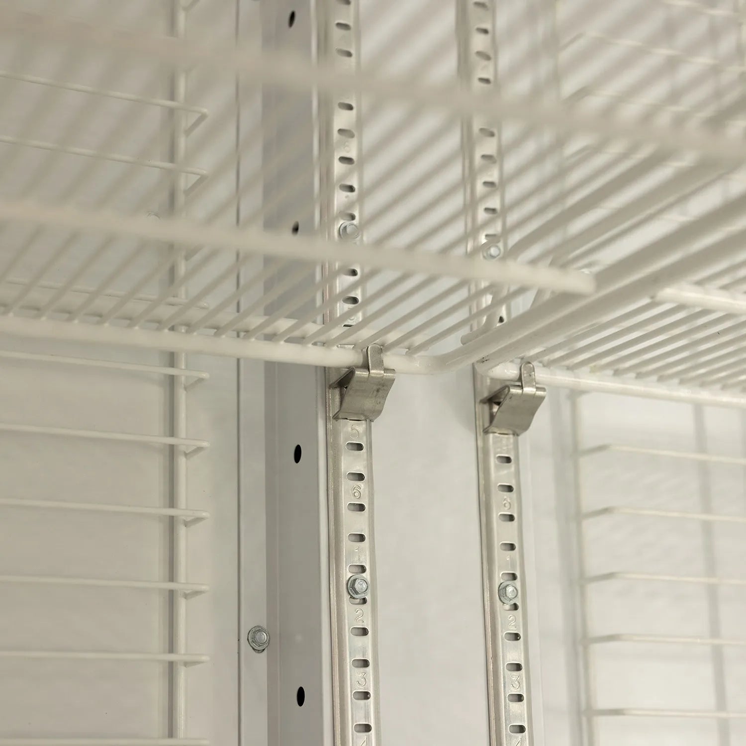 peakcold-plus-2-door-display-freezer-42-3